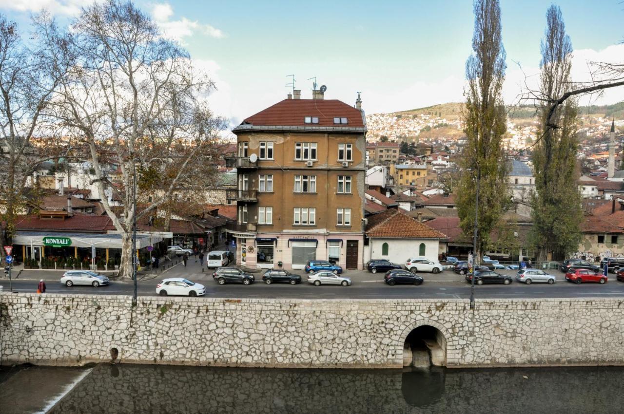 Maroon Free Parking Apartment Sarajevo Bagian luar foto